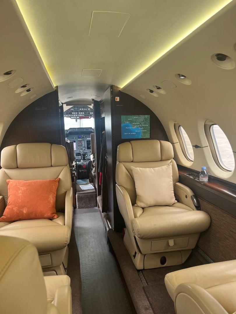 
								AIR CRAFT DEALS  HAWKER 850XP 2009 Manufacturer: Hawker Beechcraft Model: 400XP (2009) Type: Light business jet Engines: (e.g., Pratt & Whitney Canada JT15D-5) Seats: Typically 6–8 passengers Max Cruise Speed: ~400 knots Range: approx. 1,350–1,400 nautical miles Service Ceiling: ~41,000 ft Takeoff Distance: ~4,500 ft Landing Distance: ~3,800 ft  📍 $ 11, 500,000M 🛄 $ 5,000 (Inspection) @All   Serious buyers only — first come, first serve! full									