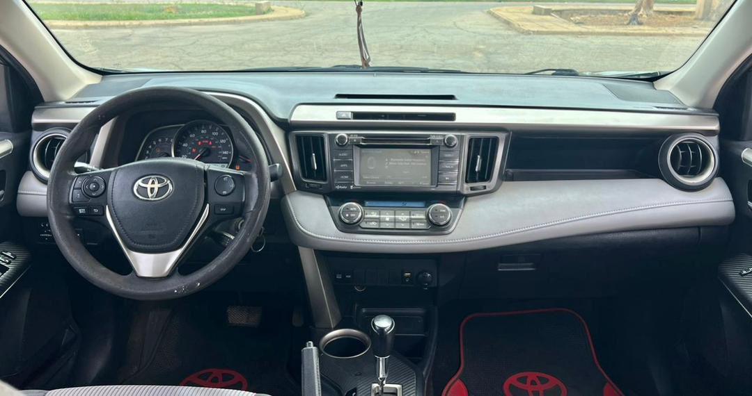 
								Destress sale Belgium grade Toyota RAV4 2016 Model with original duty, engine and gearbox AC freezing everything 💯 going for 15.9m Location Abuja full									