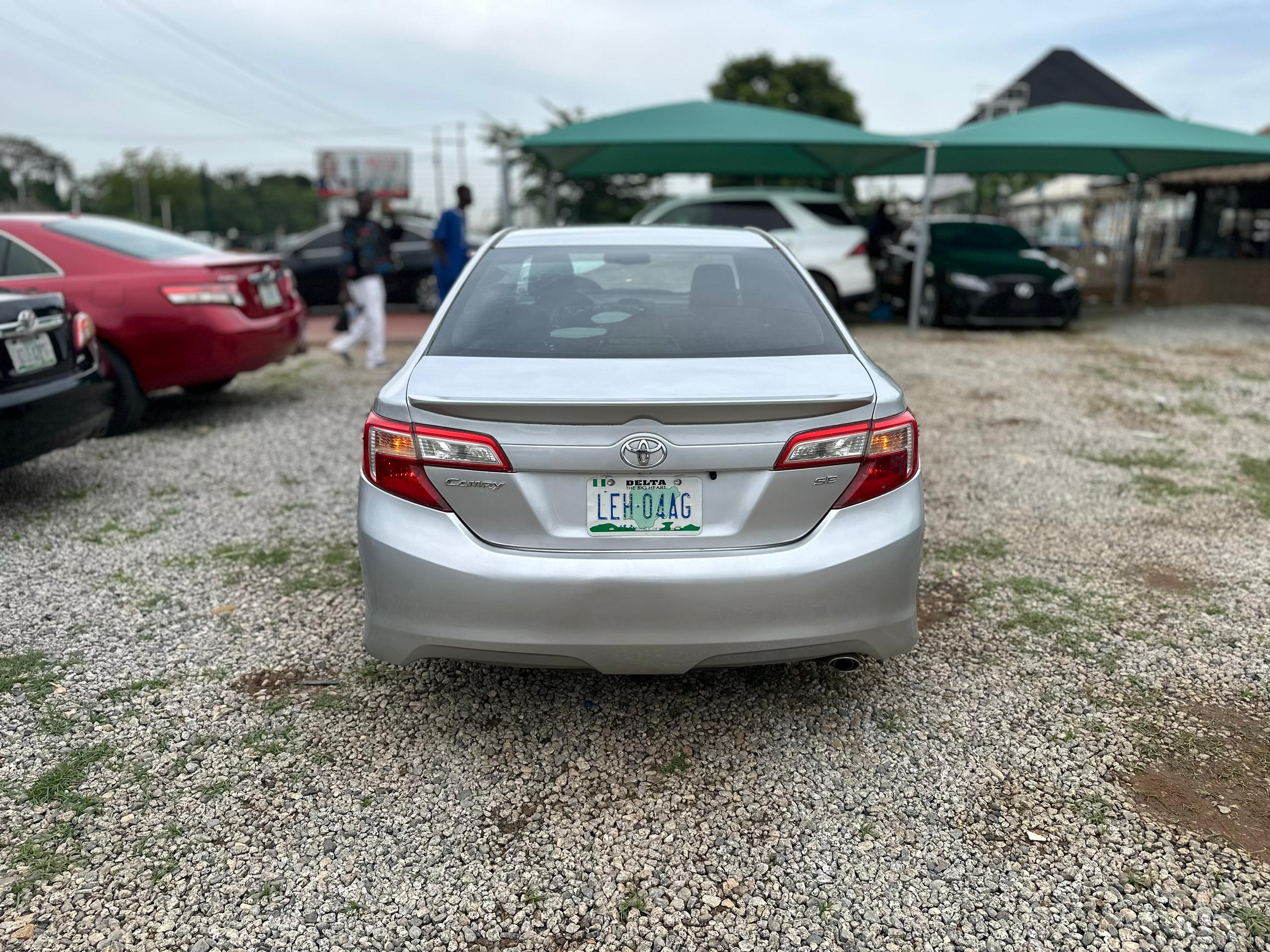 
								Belgium grade Toyota Camry se 2012 model with original custom duty sunroof ac chilling nothing to fix buy and drive   💰10.5M 📍Abuja Gwarimpa full									