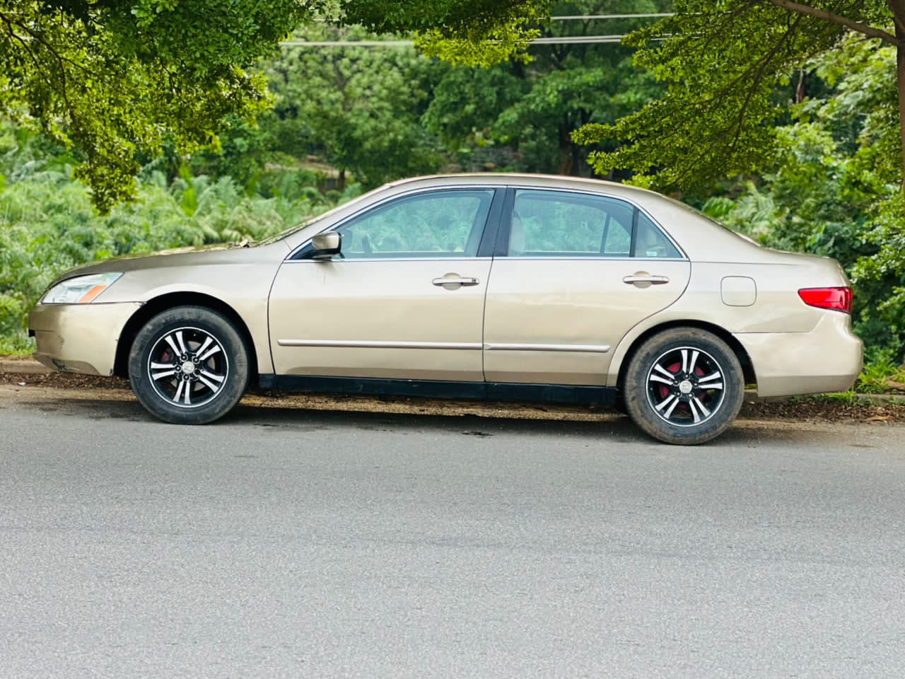 
								Very clean Honda EOD in perfect working condition going for just ₦2.550 million full									