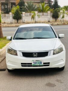 Distress: Honda accord 2009 model with everything perfect. Going for 4.350m @GWARINPA