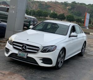 Extremely sharp 2017 Mercedes E300// sunroof and keyless entry, Slightly used! Low mileage! Going for 20.5M