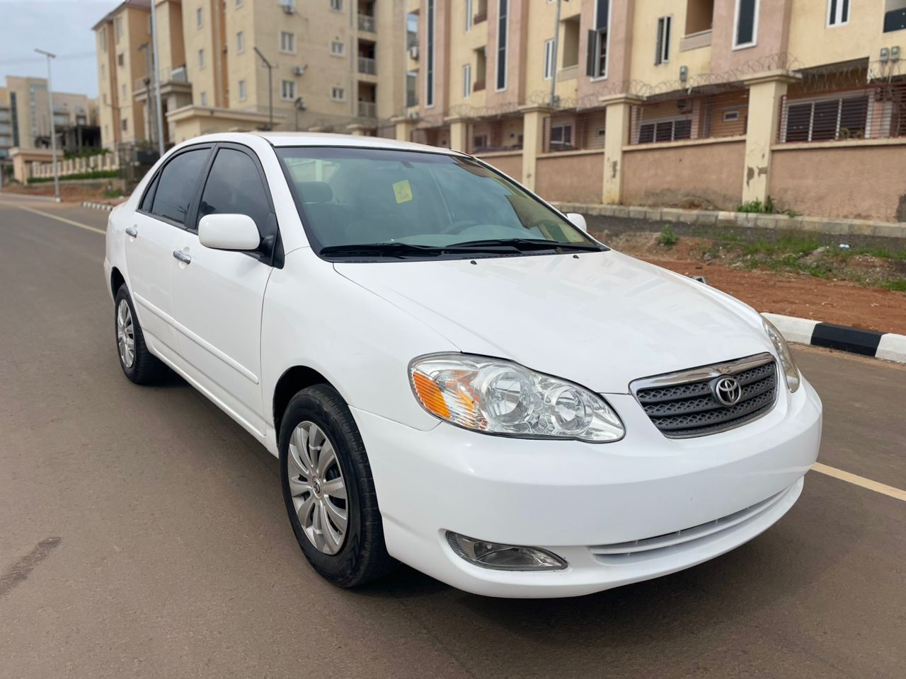 
								Extremely clean Toyota Corolla 2007 model with untampered engine and gear for 6.2m  📍Abuja full									