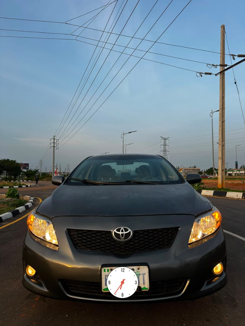 
								Giveaway Deal‼️‼️‼️ Grade A Carefully Used 2009/10 Toyota Corolla (Le) car is first body still in pristine condition (Nothing To Fix) with original duty going for just 7.2M LAST WITH ONLY 200K SAMBO with me Lugbe Abuja📍 ZERO CHAIN DEAL full									