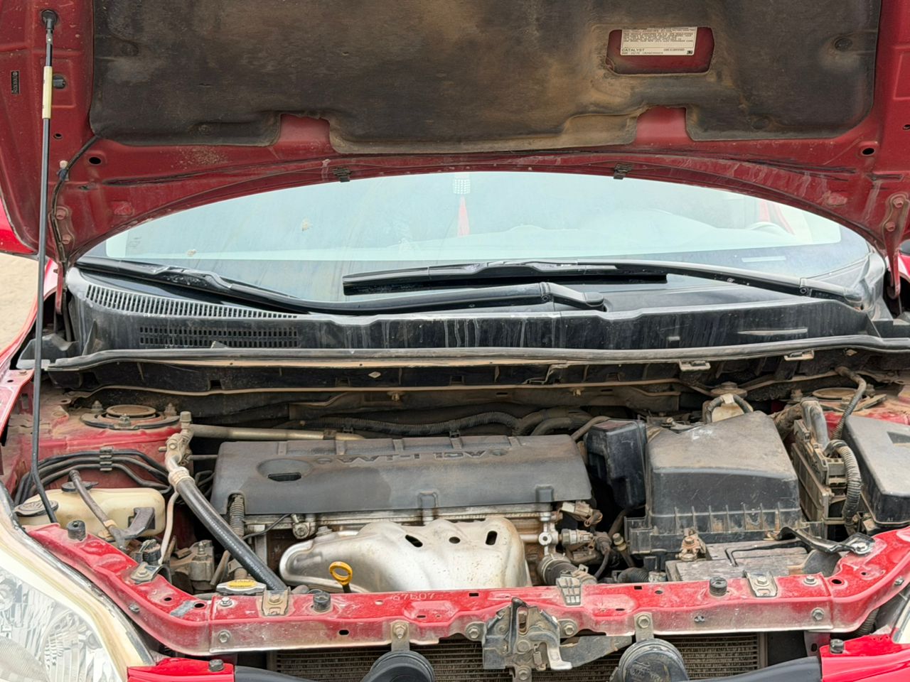 
								2009 TOYOTA MATRIX,FIRST BODY PAN,UNTOUCHED ENGINE AND GEARBOX,AC CHILLING VERY WELL,NOTHING TO FIX ON THE CAR,BUY AND DRIVE  GOING FOR 6.7M full									