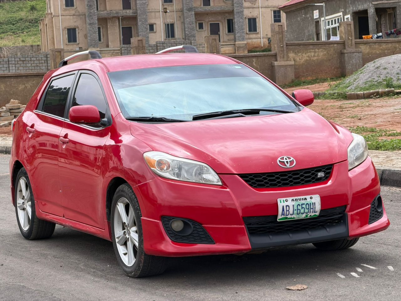 
								2009 TOYOTA MATRIX,FIRST BODY PAN,UNTOUCHED ENGINE AND GEARBOX,AC CHILLING VERY WELL,NOTHING TO FIX ON THE CAR,BUY AND DRIVE  GOING FOR 6.7M full									