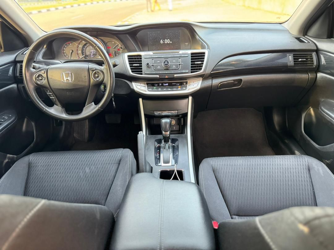 
								Distress Sell Foreign Used Honda Accord 2014 Sport for just 11.9m Abuja full									