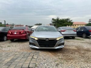 SUPER DISTRES FOREIGN USED 2019 HONDA ACCORD IN SPARKLING CONDITION, BRAND NEW STANDARD WITH VERY LOW MILEAGE, UNTOUCHED EVERYTHING AND GENUINE DOCUMENTS  💰20M 📍ABUJA GWARIMPA
