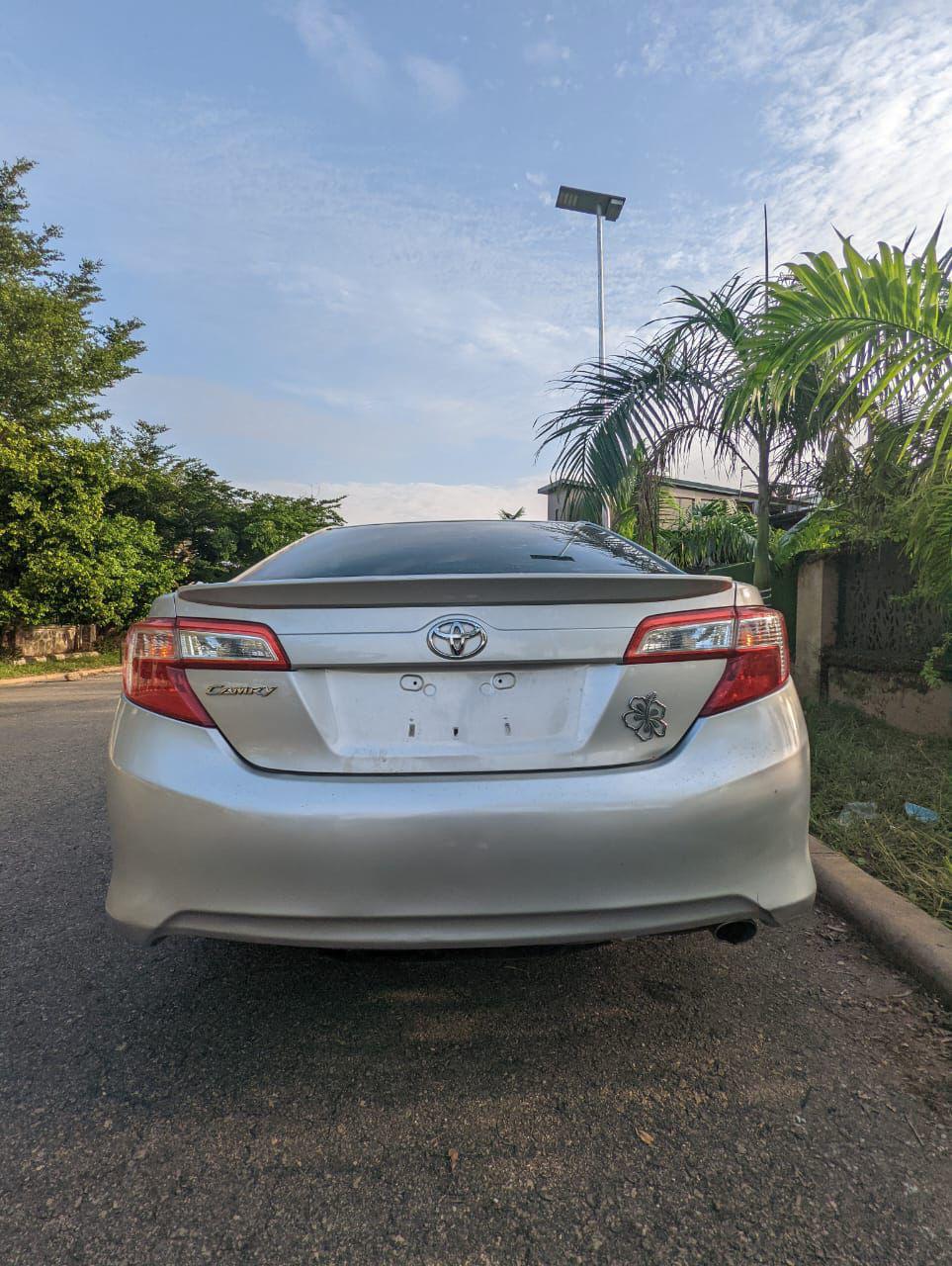 
								Quick Sale Direct Belgium 🇧🇪 Toyota Camry SE 2013 with Original Duty✅ 🏷️ 13.5M 13M Net 📍Gwarimpa Abuja📍 full									