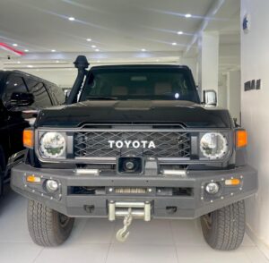 You can’t afford to miss this @All  2025 Brand New BULLETPROOF Toyota Land Cruiser BUFFALO LX V6  📍Pkrice 290m Abuja deal