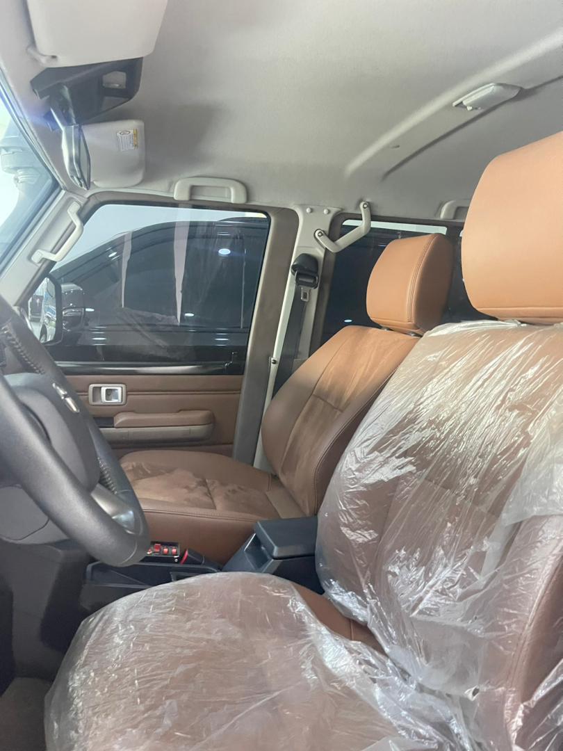 
								You can’t afford to miss this @All  2025 Brand New BULLETPROOF Toyota Land Cruiser BUFFALO LX V6  📍Pkrice 290m Abuja deal full									
