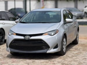 QUICK SALE!! CLEAN FOREIGN USED 2017 TOYOTA COROLLA IN PRISTINE CONDITION AVAILABLE  PRICE: 14.5M