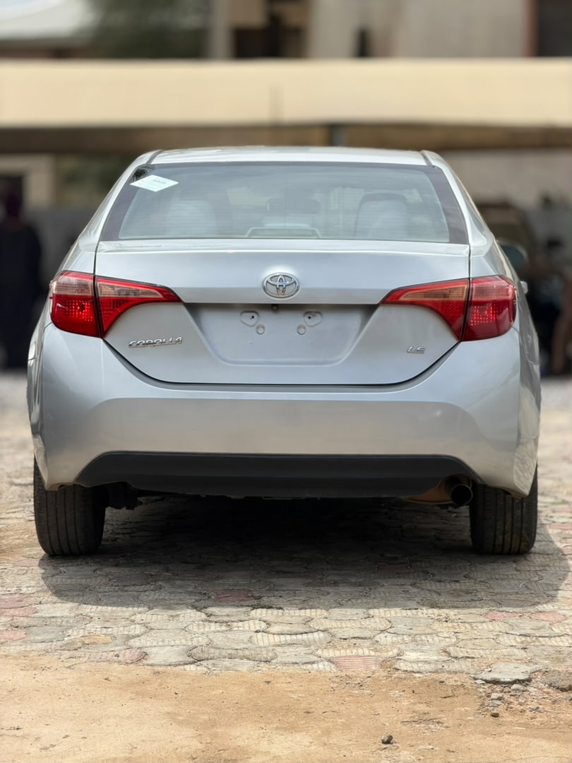 
								QUICK SALE!! CLEAN FOREIGN USED 2017 TOYOTA COROLLA IN PRISTINE CONDITION AVAILABLE  PRICE: 14.5M full									