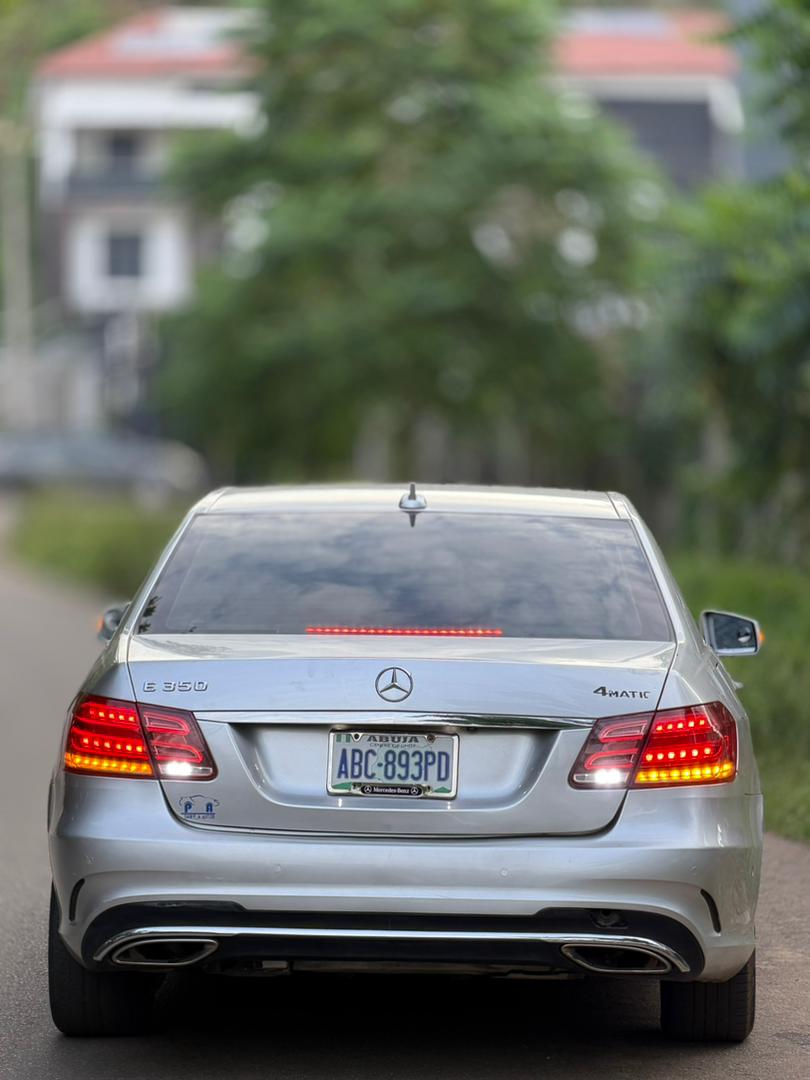 
								DEAL‼️‼️ TOKS GRADE 2012 MODEL MB E350 KEYLESS ENTRY BLACK ENGINE 3.5 ltr ORIGINAL DUTY 💰N10,500,000 📍KADO full									