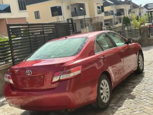 New in: Highest Grade Foreign Used Toyota camry LE with may 2026 Duty Accident free going for just   10.5m    No long talk car b like brand new. Dashboard no dey gum e sharp.