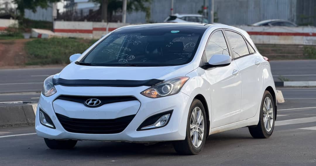 
								DISTRESS FOREIGN USED 2013 HYUNDAI ELANTRA GT WITH ORIGINAL CUSTOM DUTY FULLY PAID GOING FOR 9.8M ABUJA DEAL full									