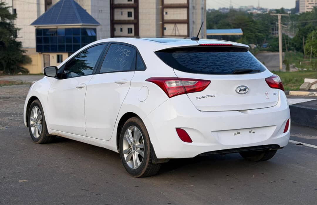 
								DISTRESS FOREIGN USED 2013 HYUNDAI ELANTRA GT WITH ORIGINAL CUSTOM DUTY FULLY PAID GOING FOR 9.8M ABUJA DEAL full									
