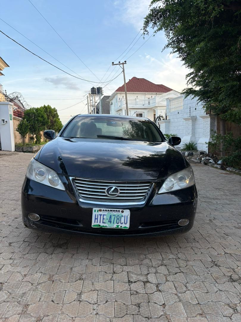 
								Quick Sale Lexus ES350 2008 with sound engine and gear, ac is freezing 🥶 with original duty✅ 🏷️6M Net 📍Gwarimpa Abuja📍 full									
