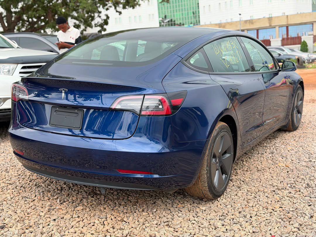 
								2022 FOREIGN USED TESLA MODEL 3 WITH ORIGINAL DUTY GOING FOR  🏷️65M NET 📍ABUJA DEAL📍 full									