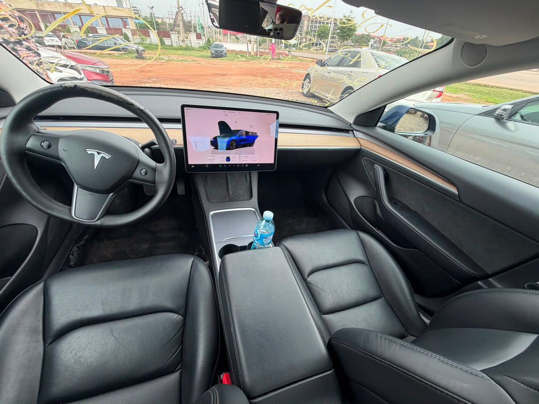 
								2022 FOREIGN USED TESLA MODEL 3 WITH ORIGINAL DUTY GOING FOR  🏷️65M NET 📍ABUJA DEAL📍 full									
