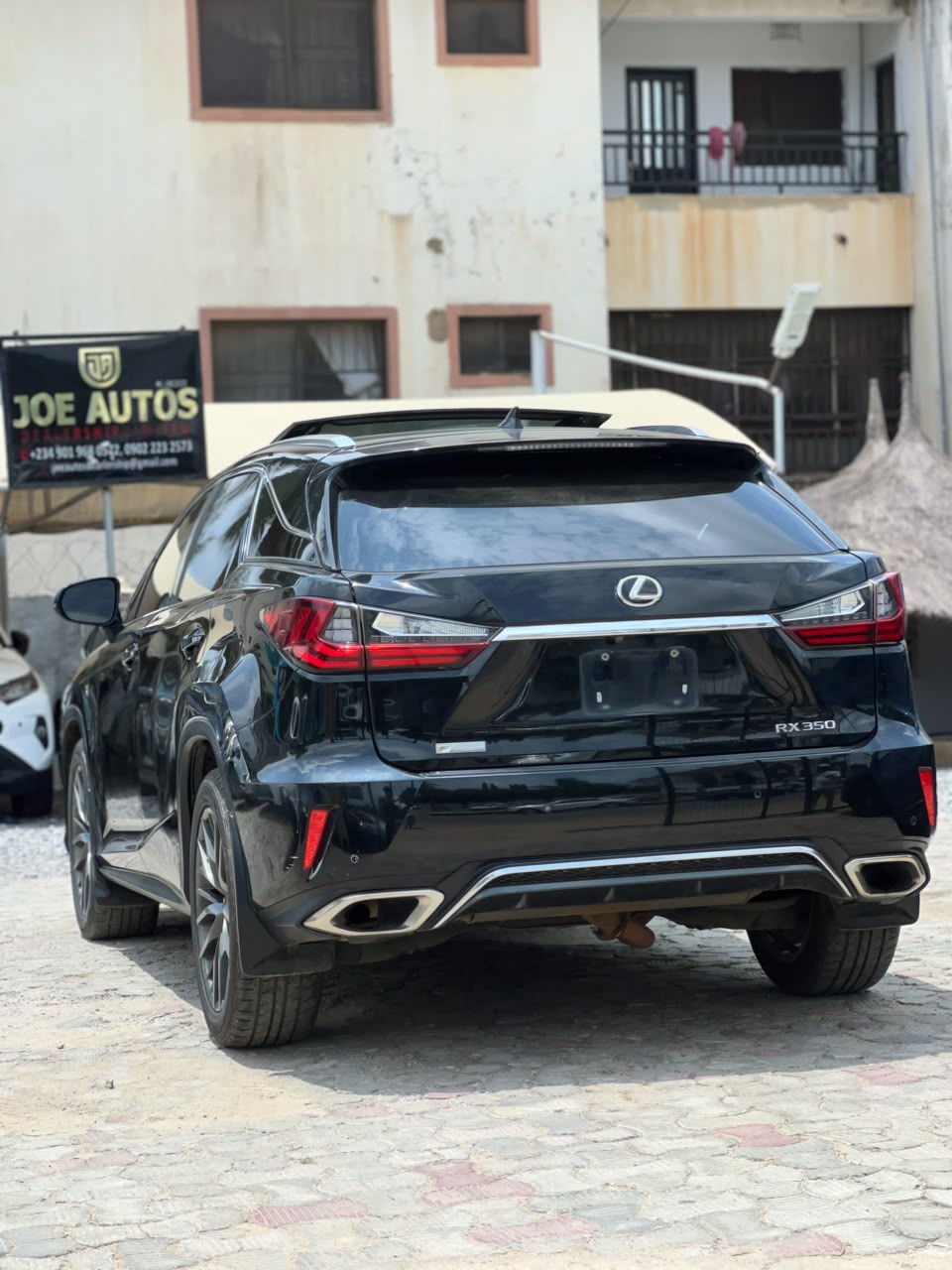 
								2016 Lexus ES 350 – ₦33M Super clean foreign used Buy and drive 📍Abuja 💰Price: ₦33 Million full									