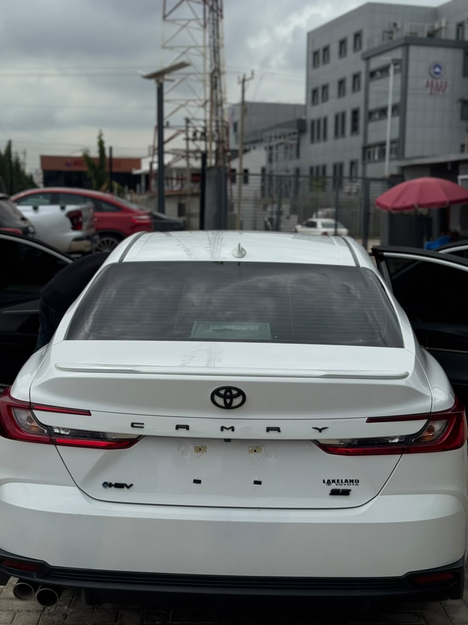 
								Foreign used 2025 Toyota Camry  SE Hybrid   Original custom duty  Clean title  Going for 45m  Abuja deal full									