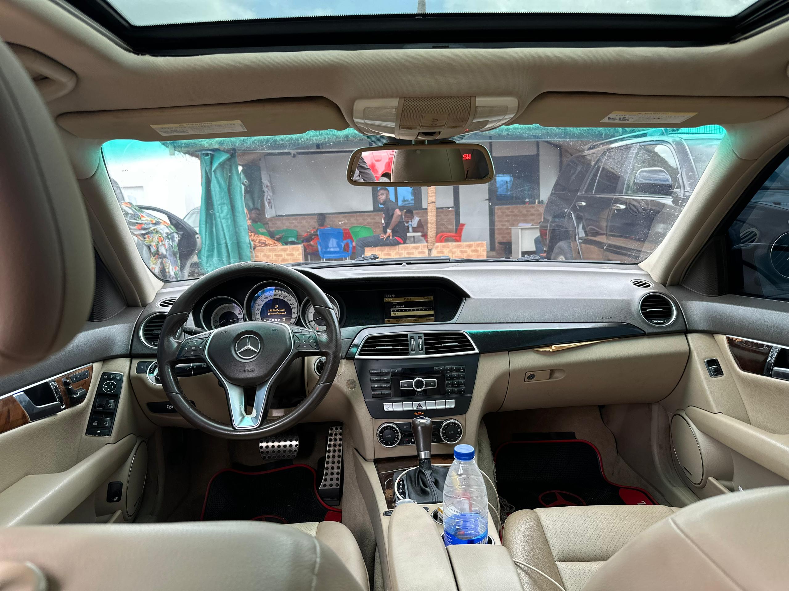 
								Belgium standard 2013 Mercedes Benz C300 4matic with original documents and fully Untampered engine and gear ac chilling everything working perfectly nothing to fix buy and drive.  💰 8.5 million naira only 📍 Abuja full									