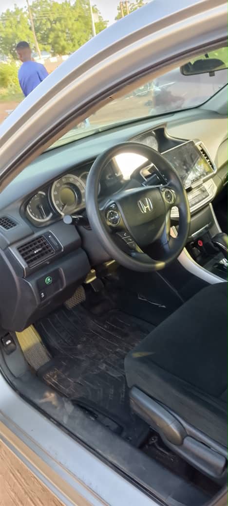 
								Distress Sell Extremely clean used Honda Accord 2014 for just 7.9m now now full									