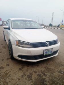 Volkswagen Jetta 2013 model with untempered engine and gear AC chilling Going for 5M