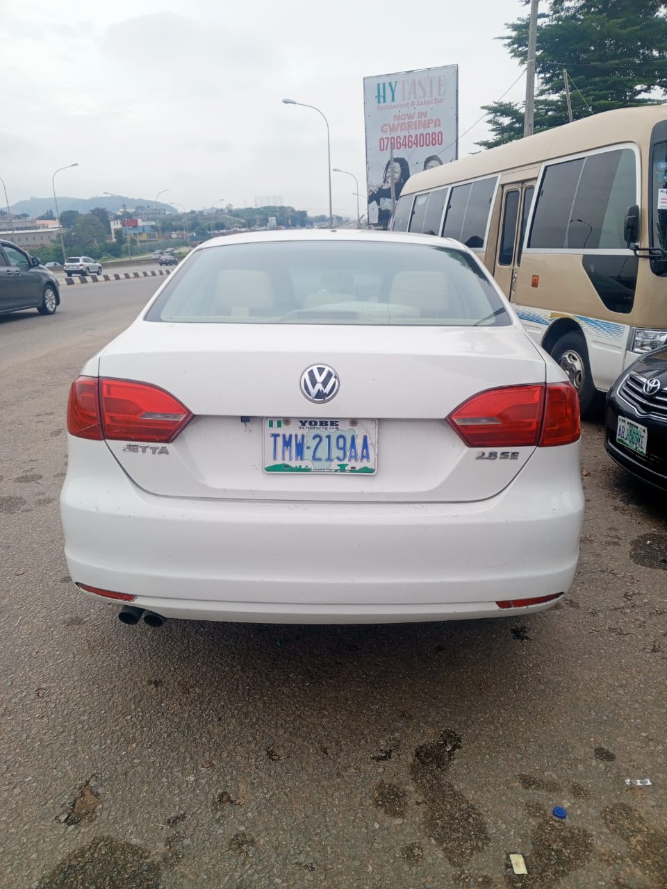 
								Volkswagen Jetta 2013 model with untempered engine and gear AC chilling Going for 5M full									