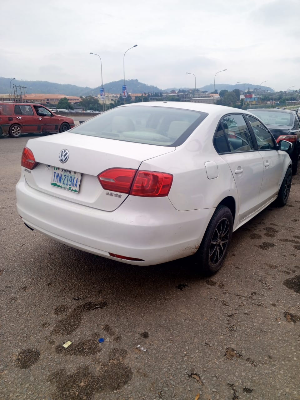 
								Volkswagen Jetta 2013 model with untempered engine and gear AC chilling Going for 5M full									