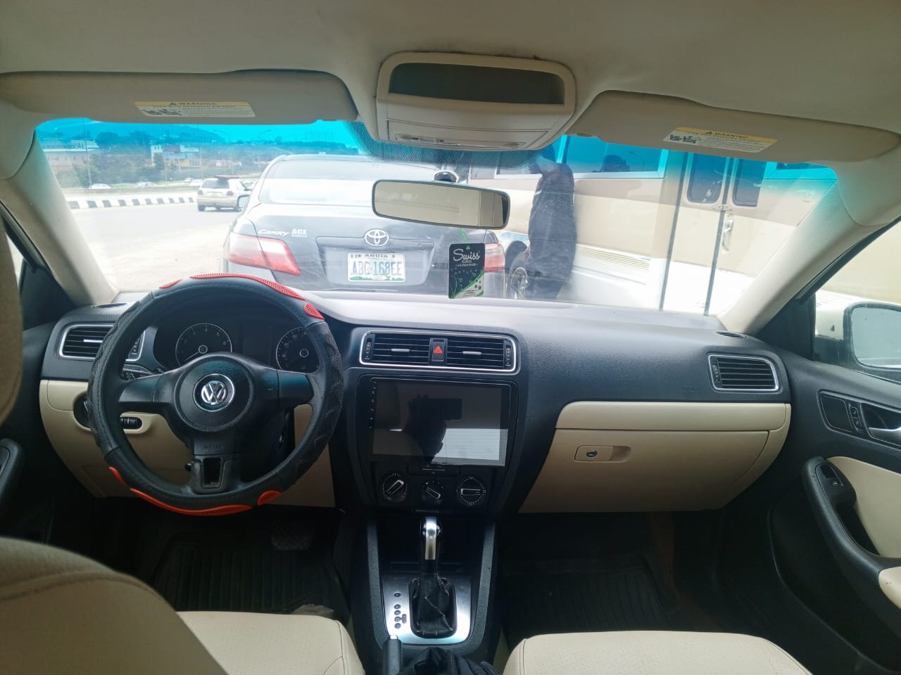 
								Volkswagen Jetta 2013 model with untempered engine and gear AC chilling Going for 5M full									
