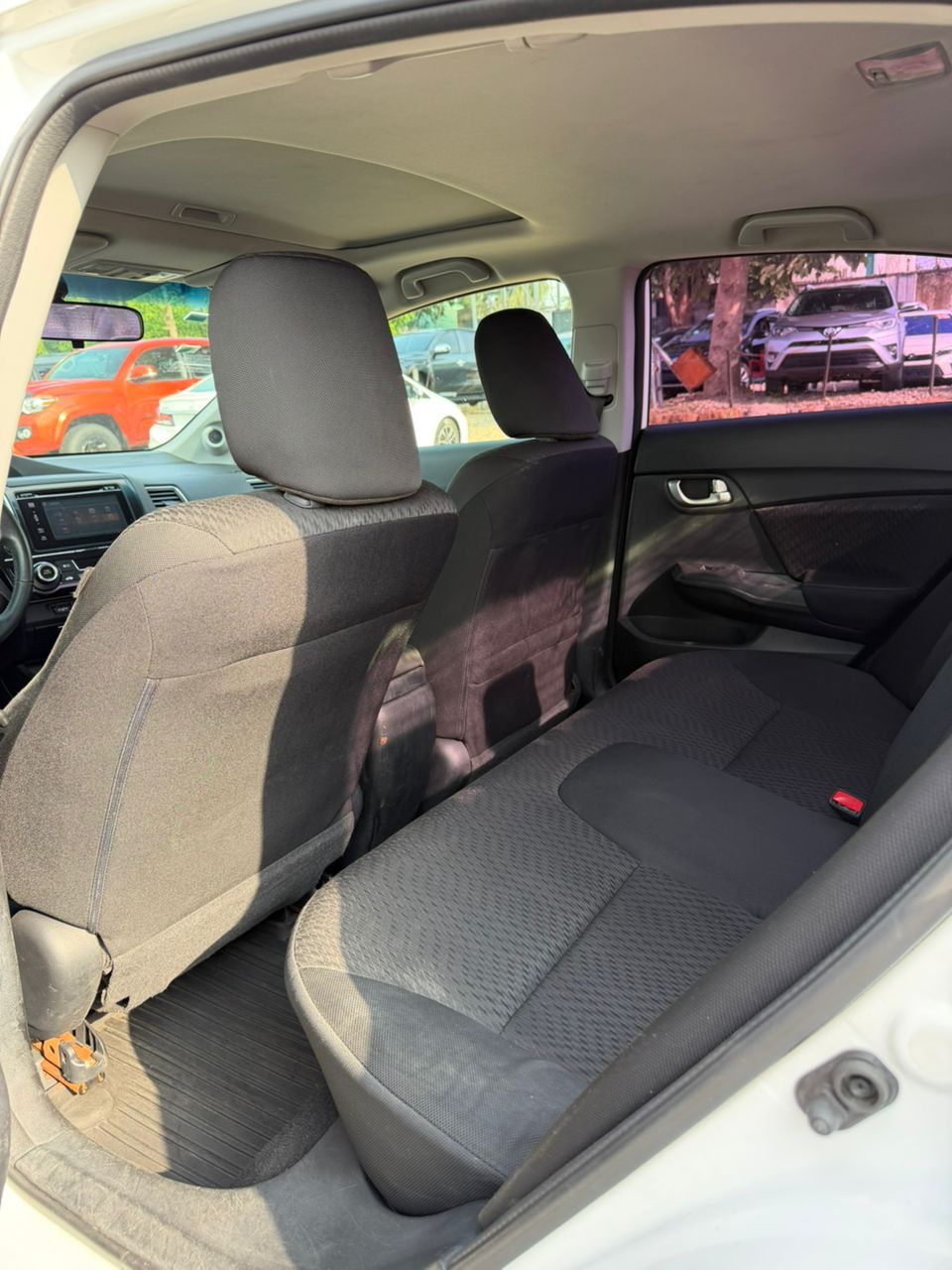 
								arrival 🇳🇬🇺🇸 Two units  Foreign use🇧🇪 civic EXL 2015 model full option double screen keyless entry and sunroof  Original duty…13M full									