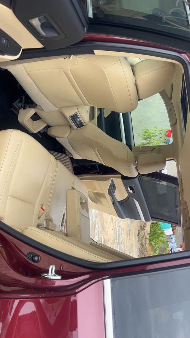 
								Just touch down!!! Distress 2015 Toyota Highlander  📍Lagos 💰23M full									