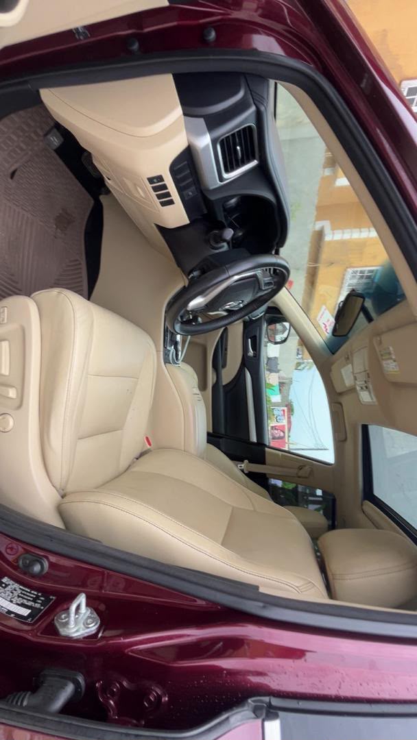 
								Just touch down!!! Distress 2015 Toyota Highlander  📍Lagos 💰23M full									