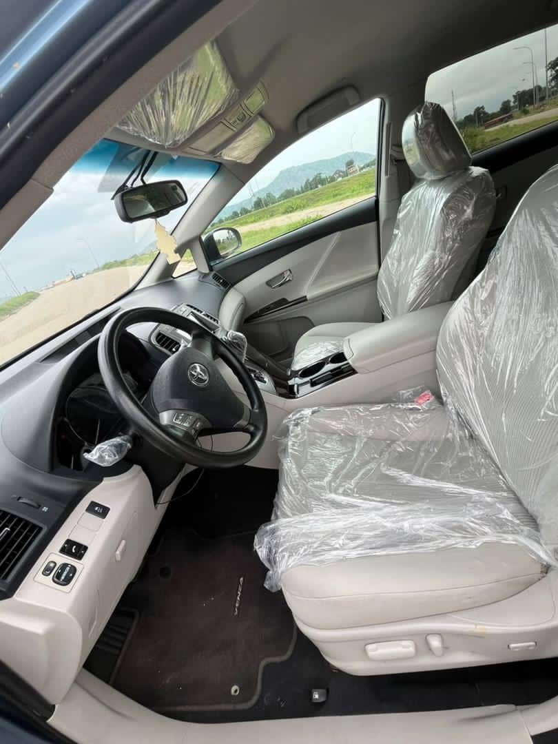 
								Super distress alert🚨🚨 Direct Belgium 2010 venza  4plug engine  Excellent condition 2026 duty  13.8m  Location Abuja full									