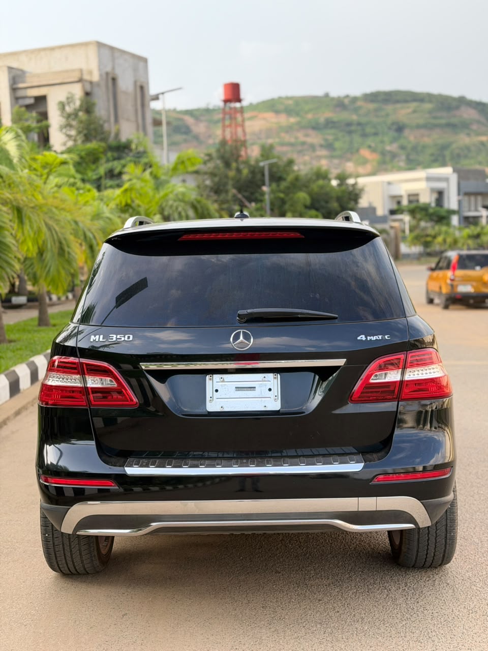 
								BELGIUM STANDARD 2013 MERCEDES-BENZ ML350 WITH REVERSE CAMERA 📷 KEYLESS AND A CLEAR DUTY✅ HEADED FOR 17 MILLION NAIRA ONLY💰 full									