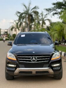 BELGIUM STANDARD 2013 MERCEDES-BENZ ML350 WITH REVERSE CAMERA 📷 KEYLESS AND A CLEAR DUTY✅ HEADED FOR 17 MILLION NAIRA ONLY💰