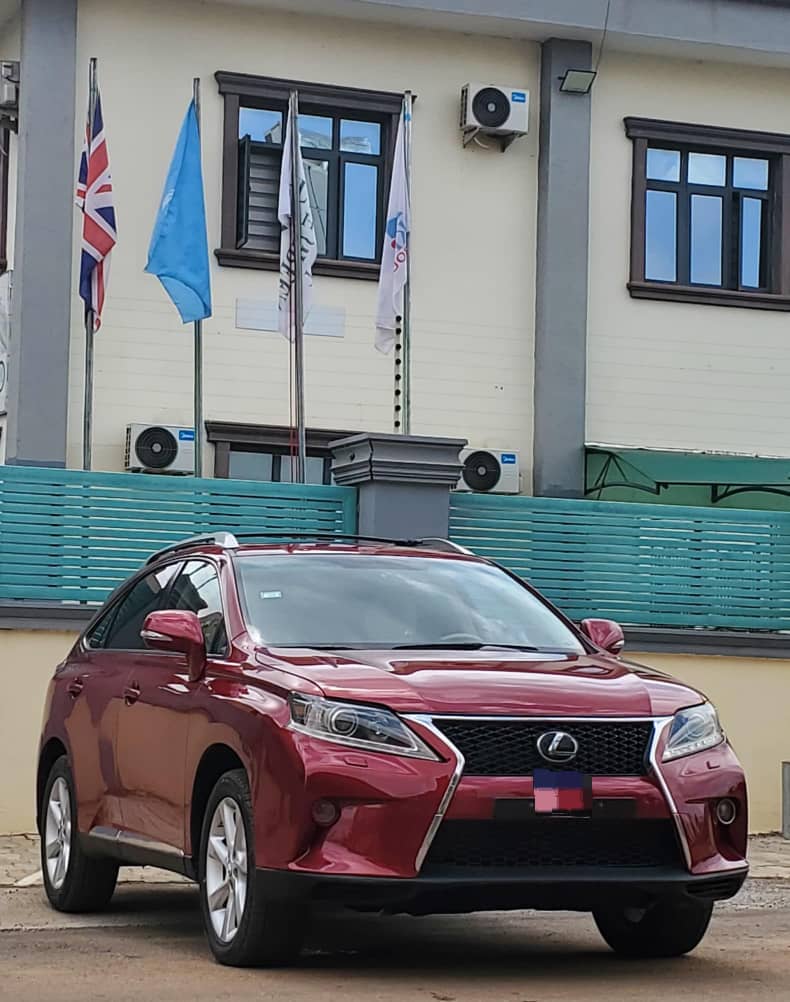 
								Belgium Grade 2013 Lexus RX350 With Untempered System  Clean Interior & Exterior ….. Keyless 💢 Sunroof 💢  Price 16.6M Location 📍 Abuja deal 🤝 Gaduwa, Car with me   Hurry before you hear sold full									