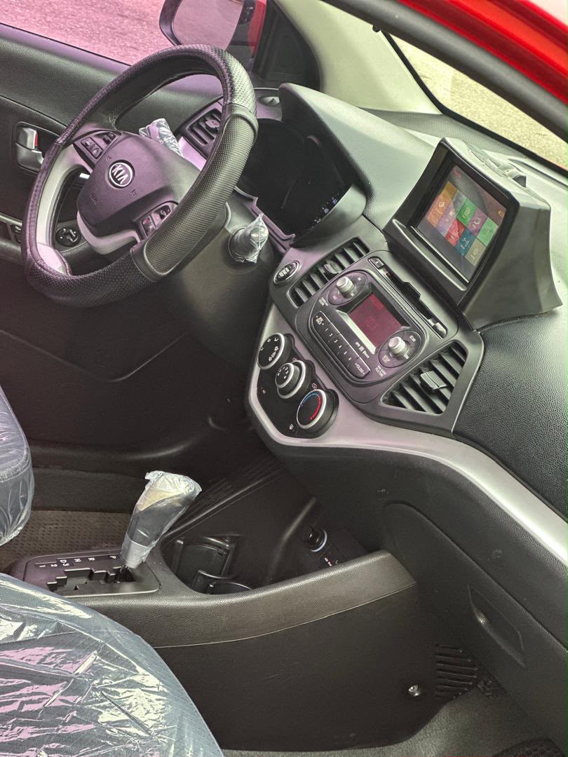 
								Foreign used KIA MORNING 2012 Keyless Fullest Options for just 8.9m Abuja full									