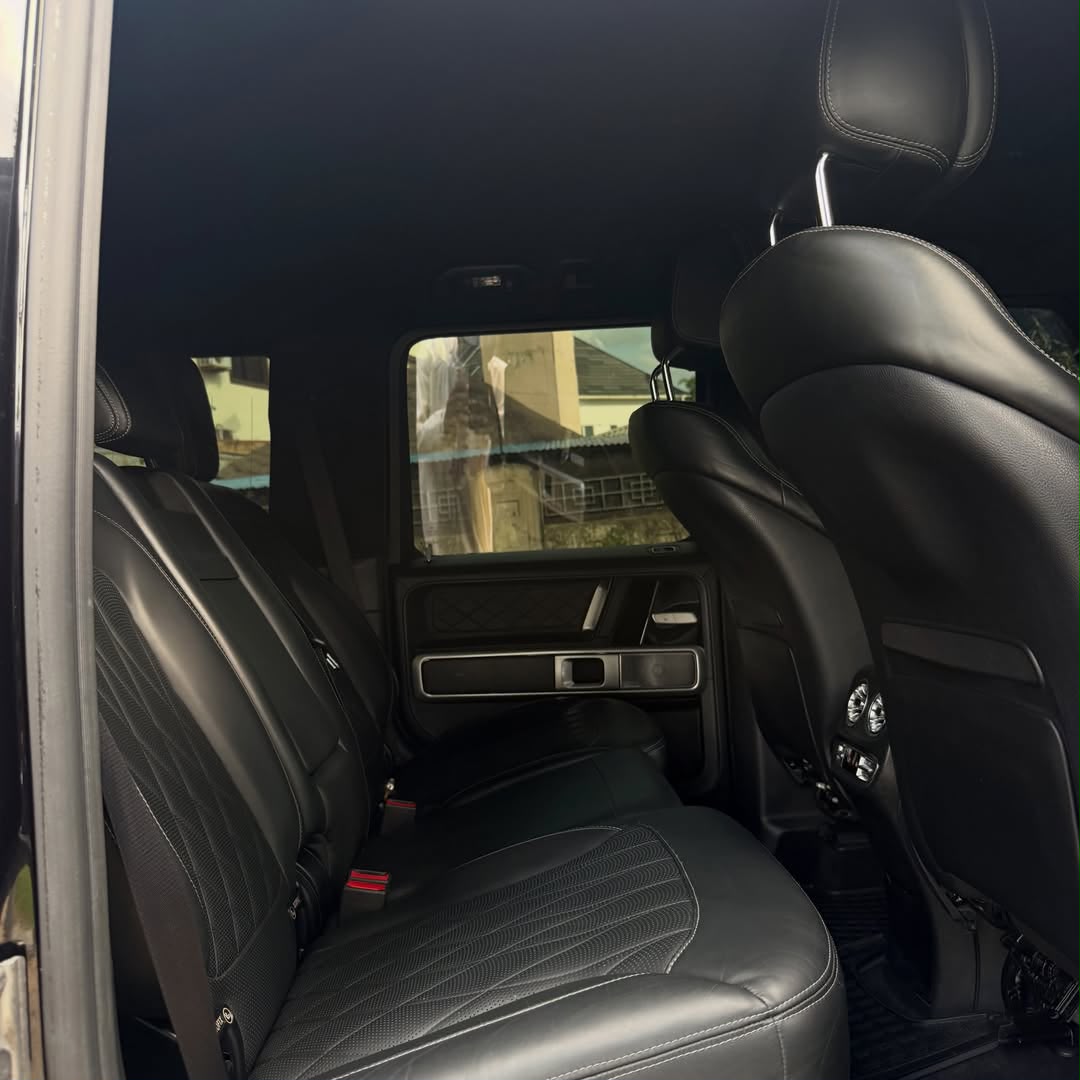 
								Clean preowned Mercedes Benz G63 ///AMG 2019   Original duty 📃  PRICE: N255M 💰  Abuja deal 📍  Nationwide Delivery 🚚 full									
