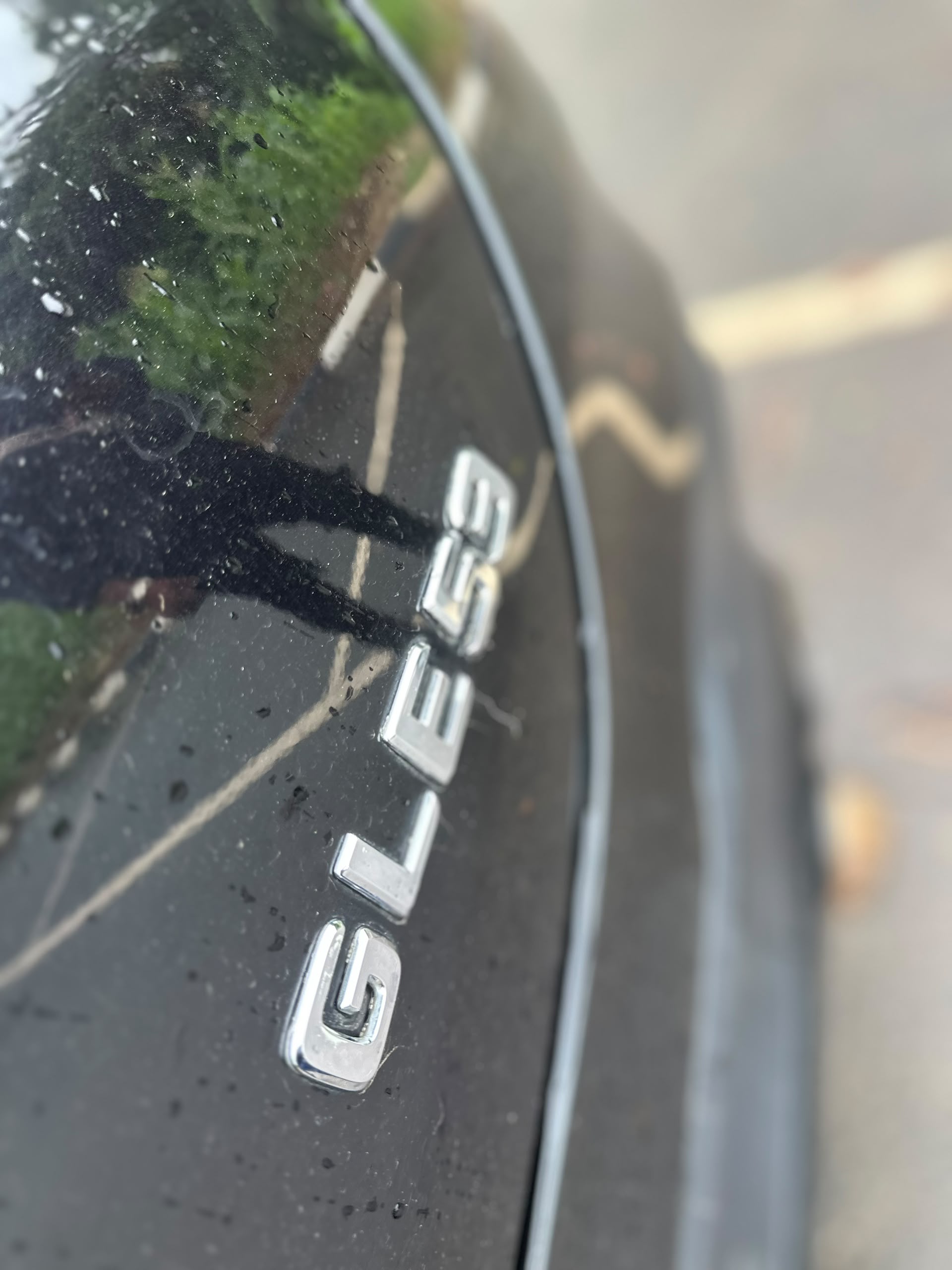 
								Giveaway Deal‼️‼️‼️ (84k Mileage) Grade A Foreign Used 2021 Mercedes Benz Gle53 (AMG) car is in pristine condition fullest option (360% Cam, Keyless, Full Pano Roof, Power Booth and more) with full paid 2026 entry duty going for just 135M slightly negotiable with me (Moveable) Lugbe Abuja📍 ZERO CHAIN DEAL full									