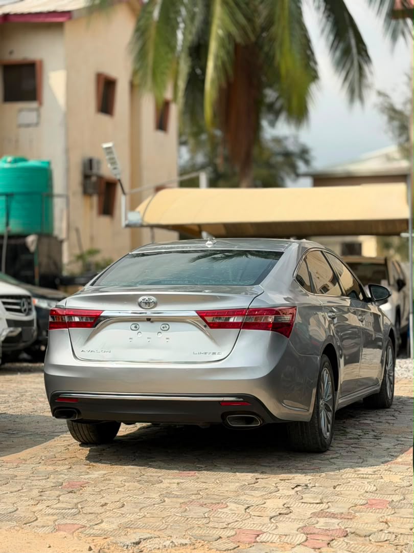 
								QUICK SALE!!!  CLEAN FOREIGN USED 2016 ON BELT 2016 TOYOTA AVALON LIMITED EDITION, 2026 DUTY PRICE: 17.5M full									