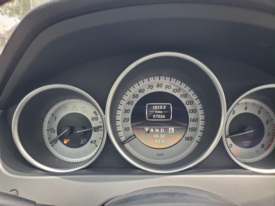 
								Direct Belgium 🇧🇪 ‼️ 2012 C250 Accident free 11m full									