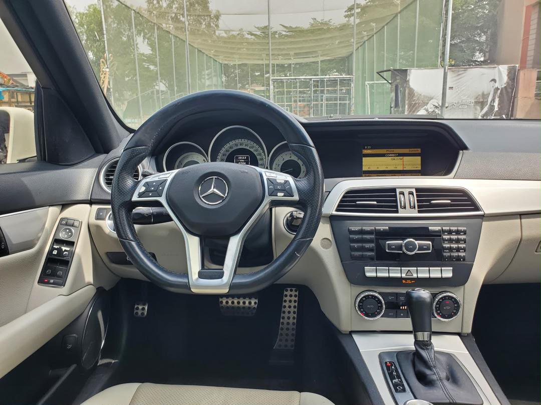 
								Direct Belgium 🇧🇪 ‼️ 2012 C250 Accident free 11m full									