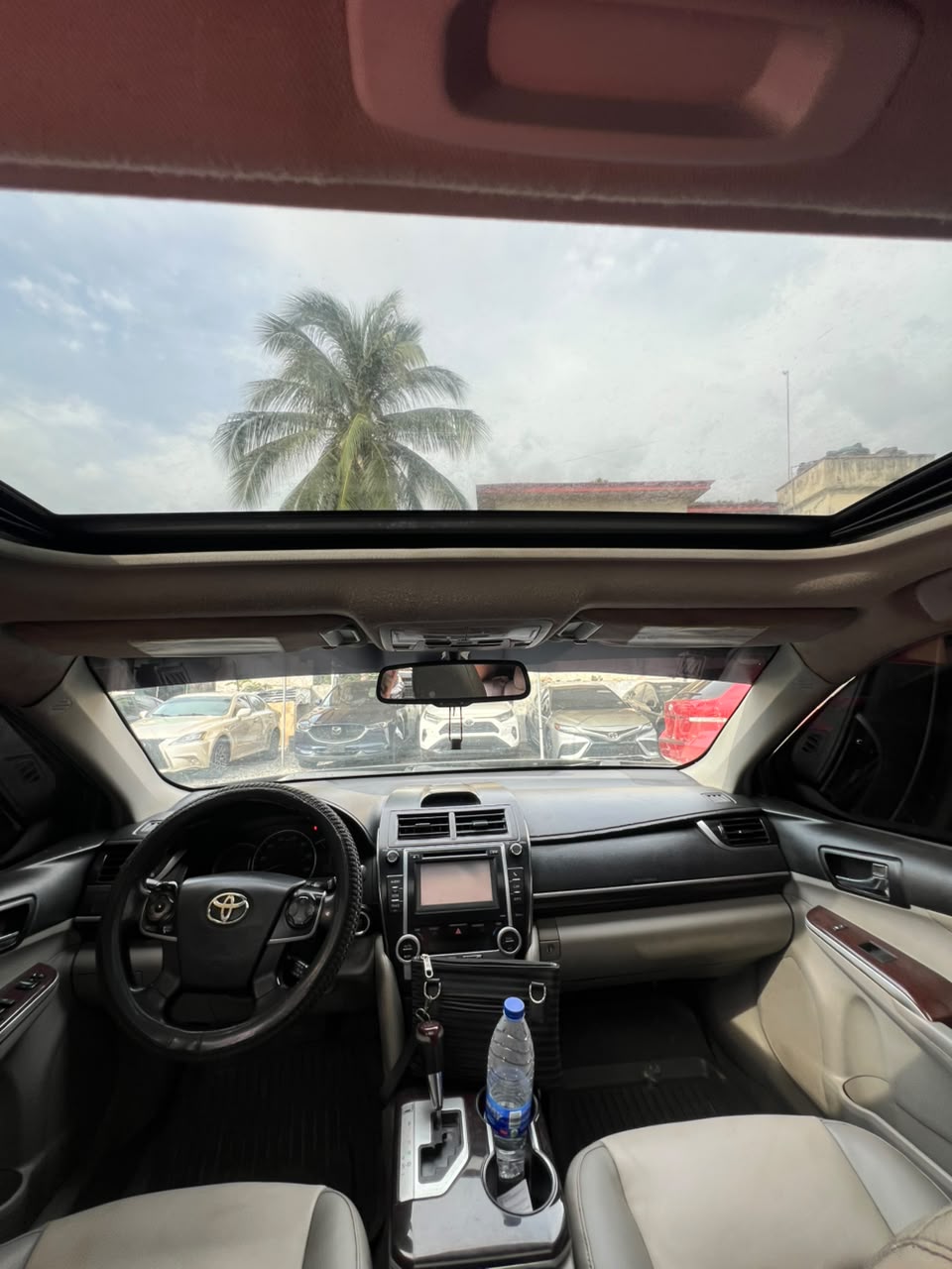 
								2012 Toyota Camry – ₦8.5M  Nigerian used  Buy and drive. 📍Abuja 💰₦8.5 Million full									