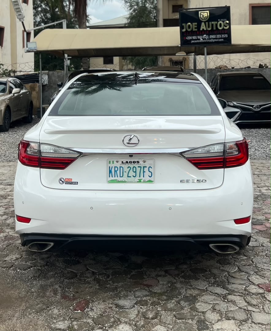 
								Clean Nigerian used 2016 Lexus ES 350. Buy and drive. 📍Abuja 💰₦16.5 Million full									
