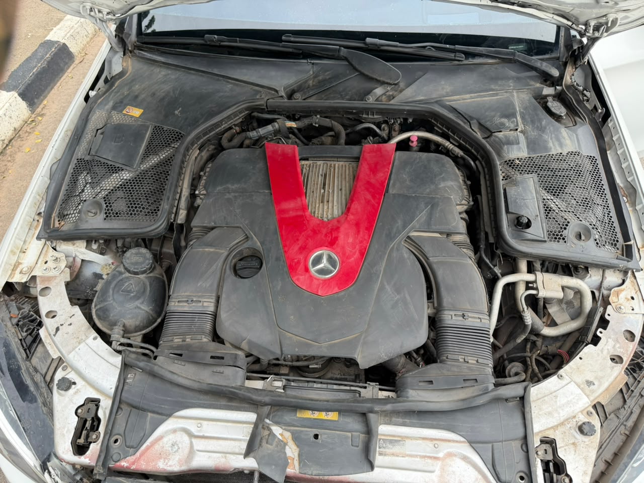 
								neatly used 2016 C450 BENZ AMG delivers, PRICE; 22M OnLy💰, AbuJa LoKaTioN📍 full									