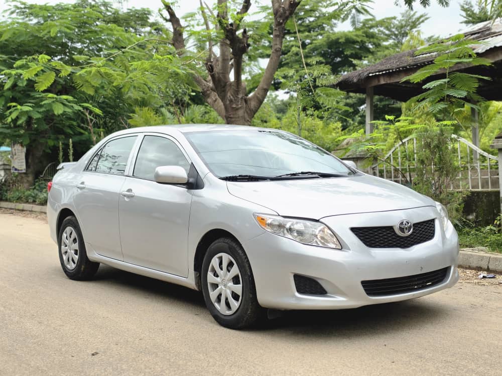 
								Extremely clean First body foreign used 2009 Toyota corolla LE with July duty going for just 10.8m abujadeal full									