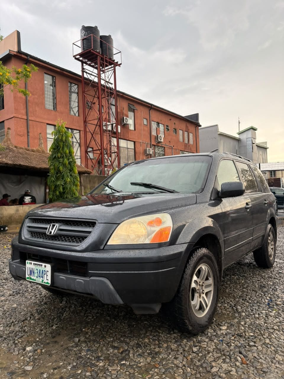 
								Toks grade Firstbody 2004 Honda Pilot with untampered engine & chilling system  @5.5m net full									